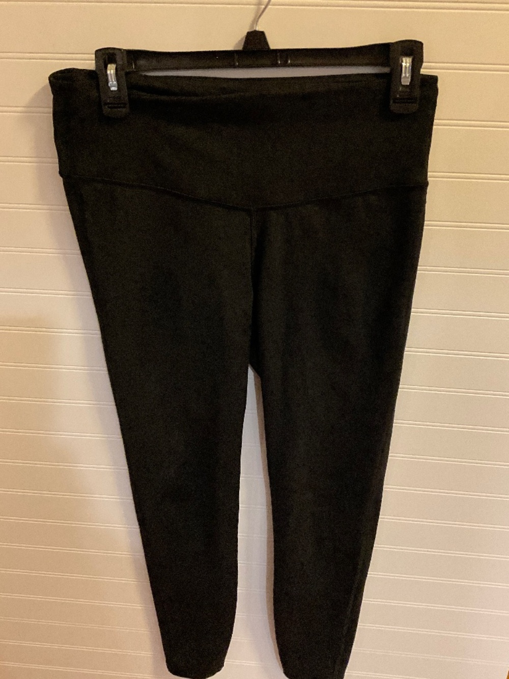 GapFit Black Geometric Print Women’s Leggings Size: M. Pre Owned